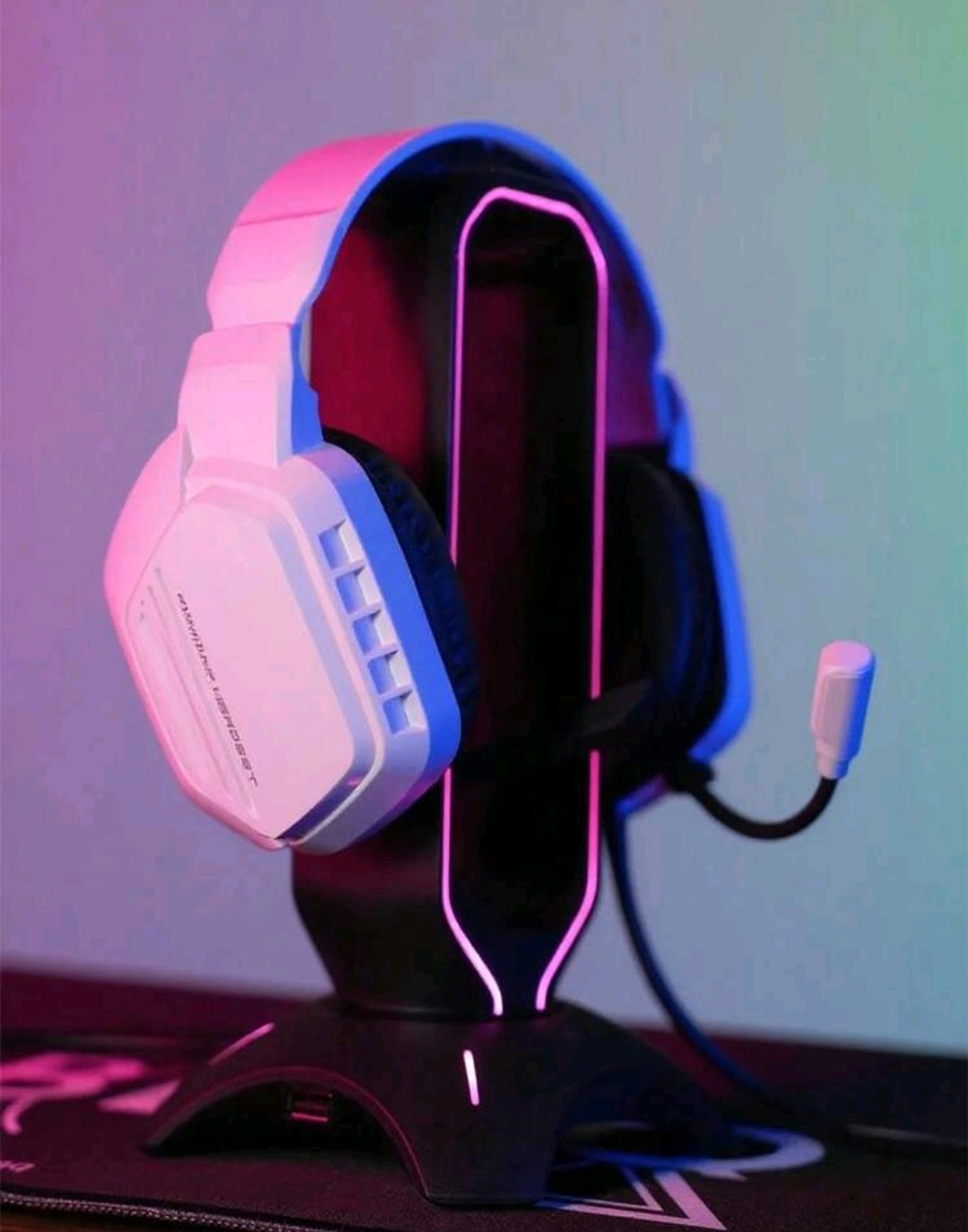 BladeGx10 Highly Attractive Wired Over-Ear Gaming Headphones, Suitable For Desktop, Laptop, Gamepad, Bestselling Item